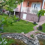Gs ***** Apartmán *