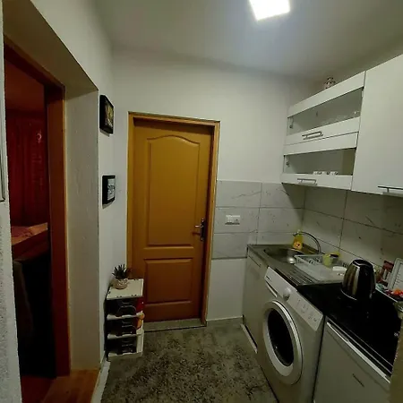 Apartamento Gs ***** Zavidovici